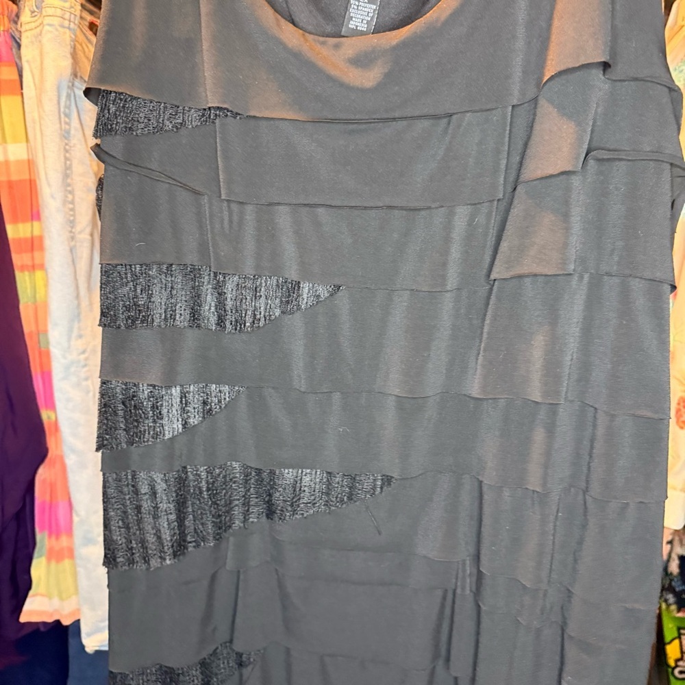 Alfani size 2X Black Ruffle with Lace Cut Out Layered Sleeveless Midi Dress - Picture 6 of 6